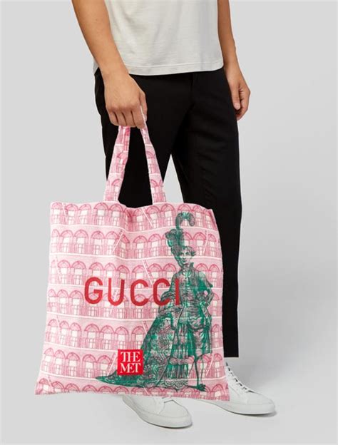 replica gucci spray paint tote|gucci handbags logo.